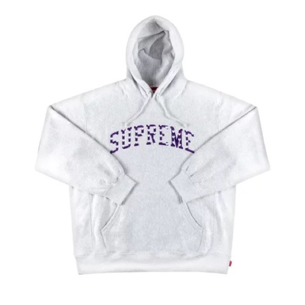 2021
Supreme Hearts Arc Hooded Sweatshirt 'Ash Grey'